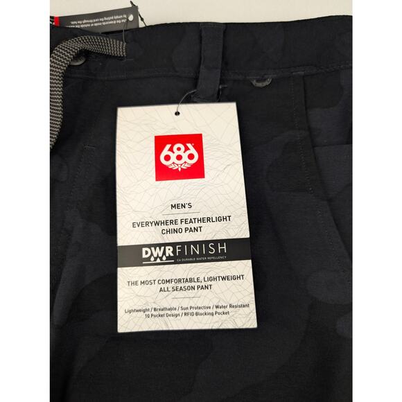 686 Men's 30 x 30 Featherlight Everywhere Chino Pants Black Camo - Picture 4 of 10